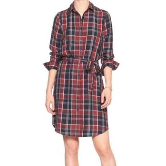 Banana Republic Dresses & Skirts - Banana Republic Button Up Red/Blue Plaid Shirt Dress